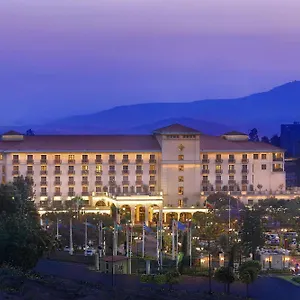 Sheraton Addis, A Luxury Collection Hotel, 5*, Addis Abeba Äthiopien